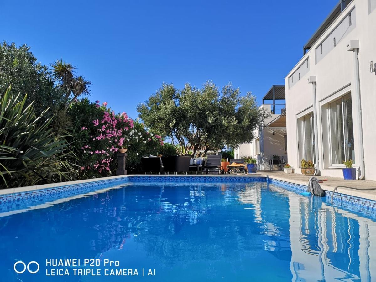 Les Fruitiers Agde Exterior foto